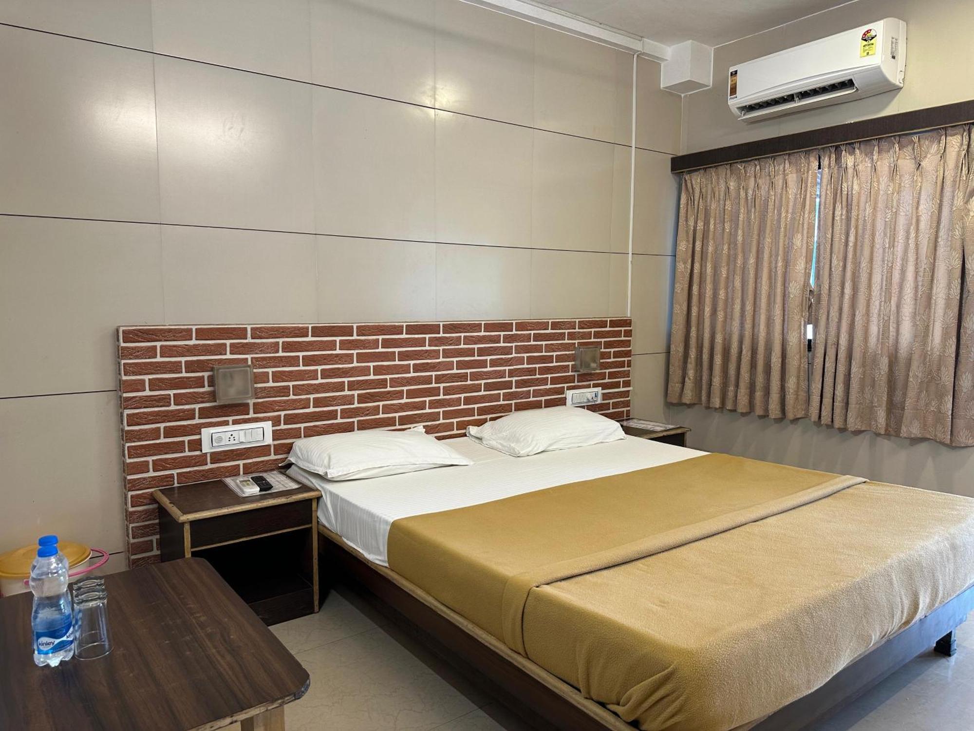 Farm Regency Hotel - Mumbai — Photos 3
